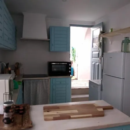 Angel's House Nyaraló